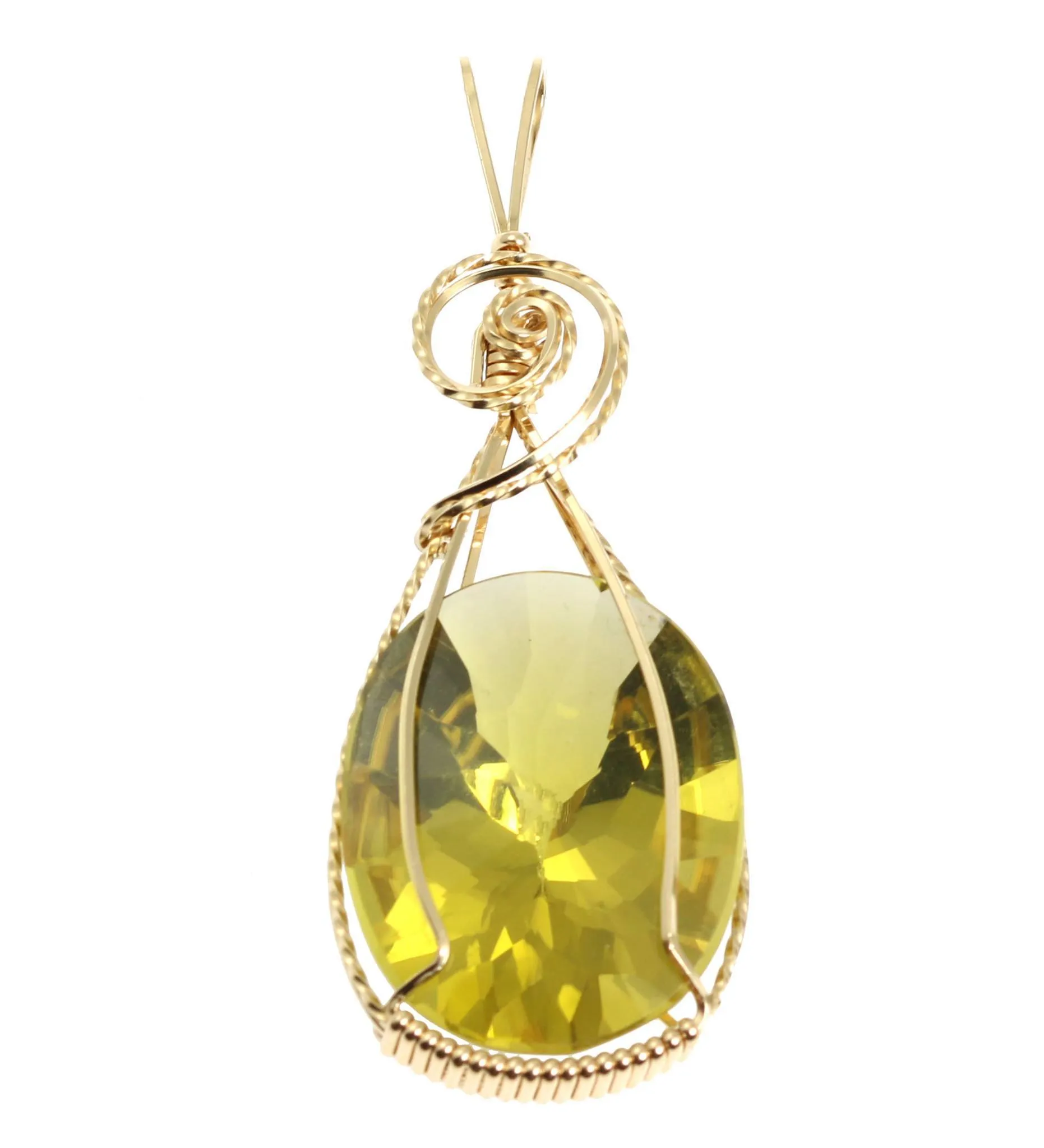 49.5 CT Oval Green Gold Quartz 14K Gold-filled Pendant