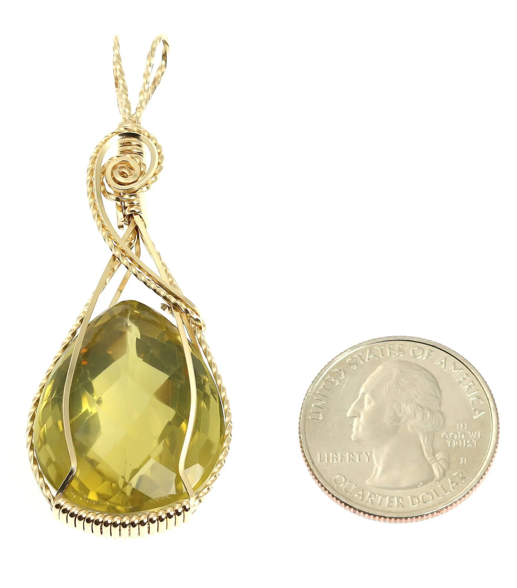 65 CT Green Gold Quartz 14K Gold-filled Pendant