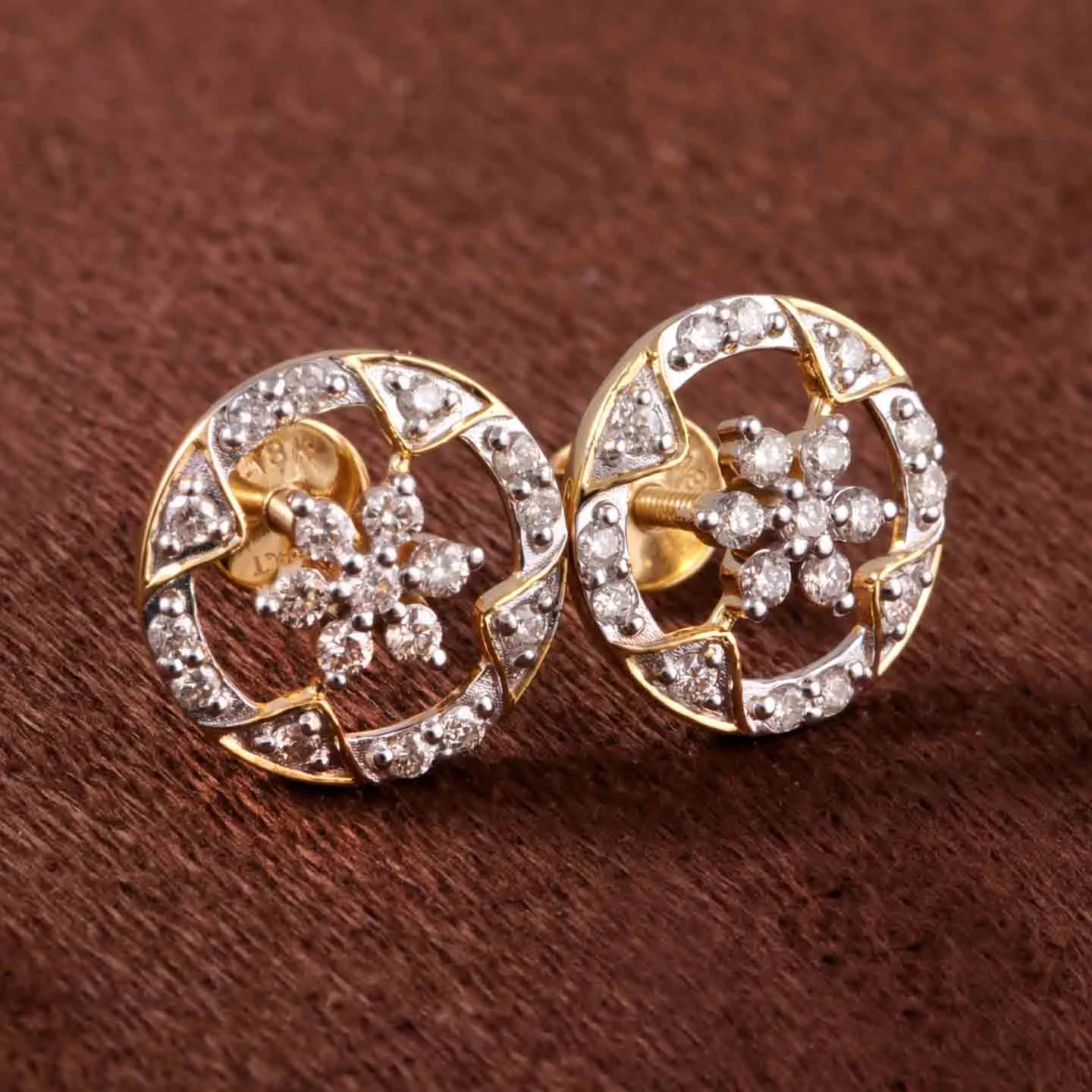 925 Silver Timeless Round Stud Earring