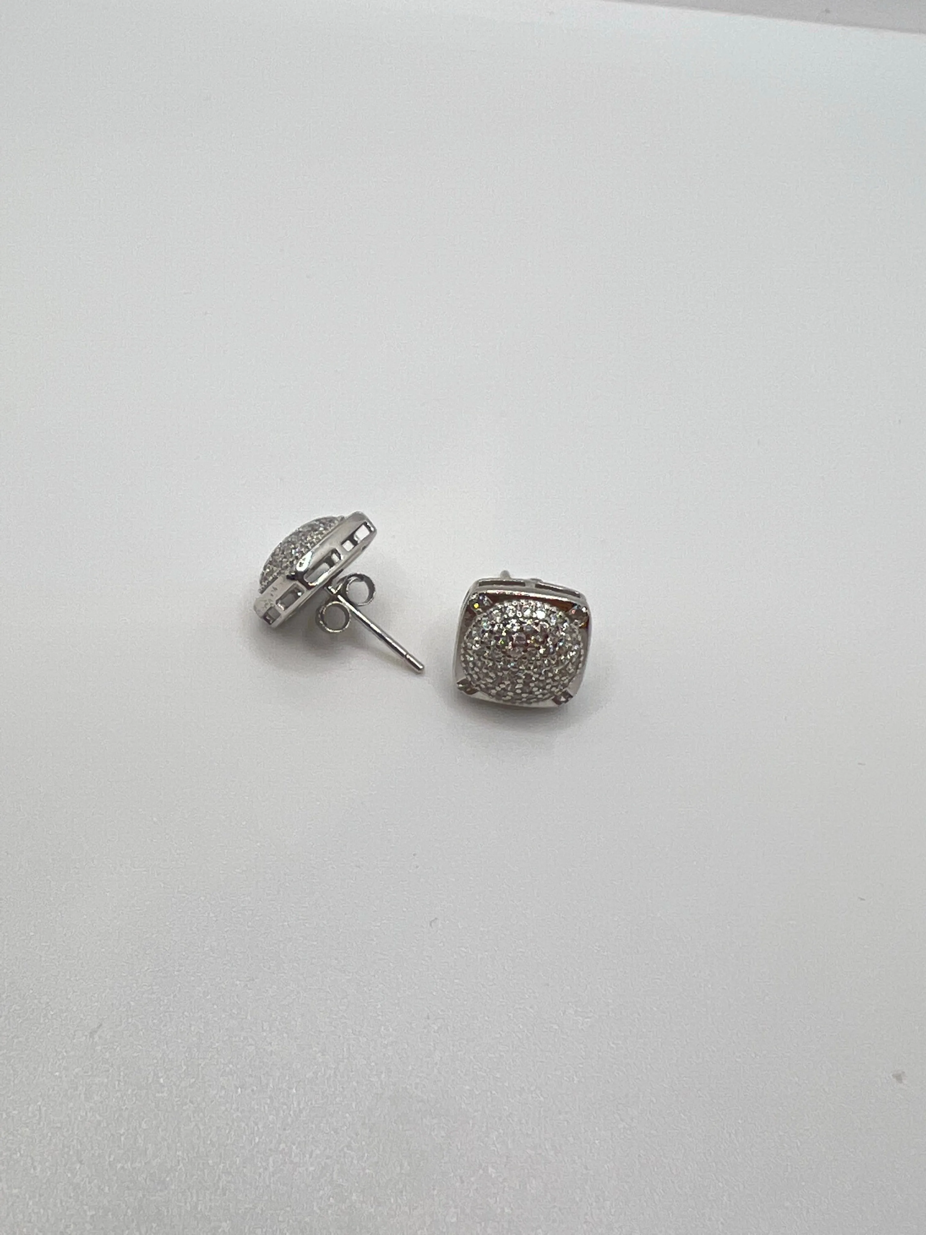 925 Sterling silver Stud earrings