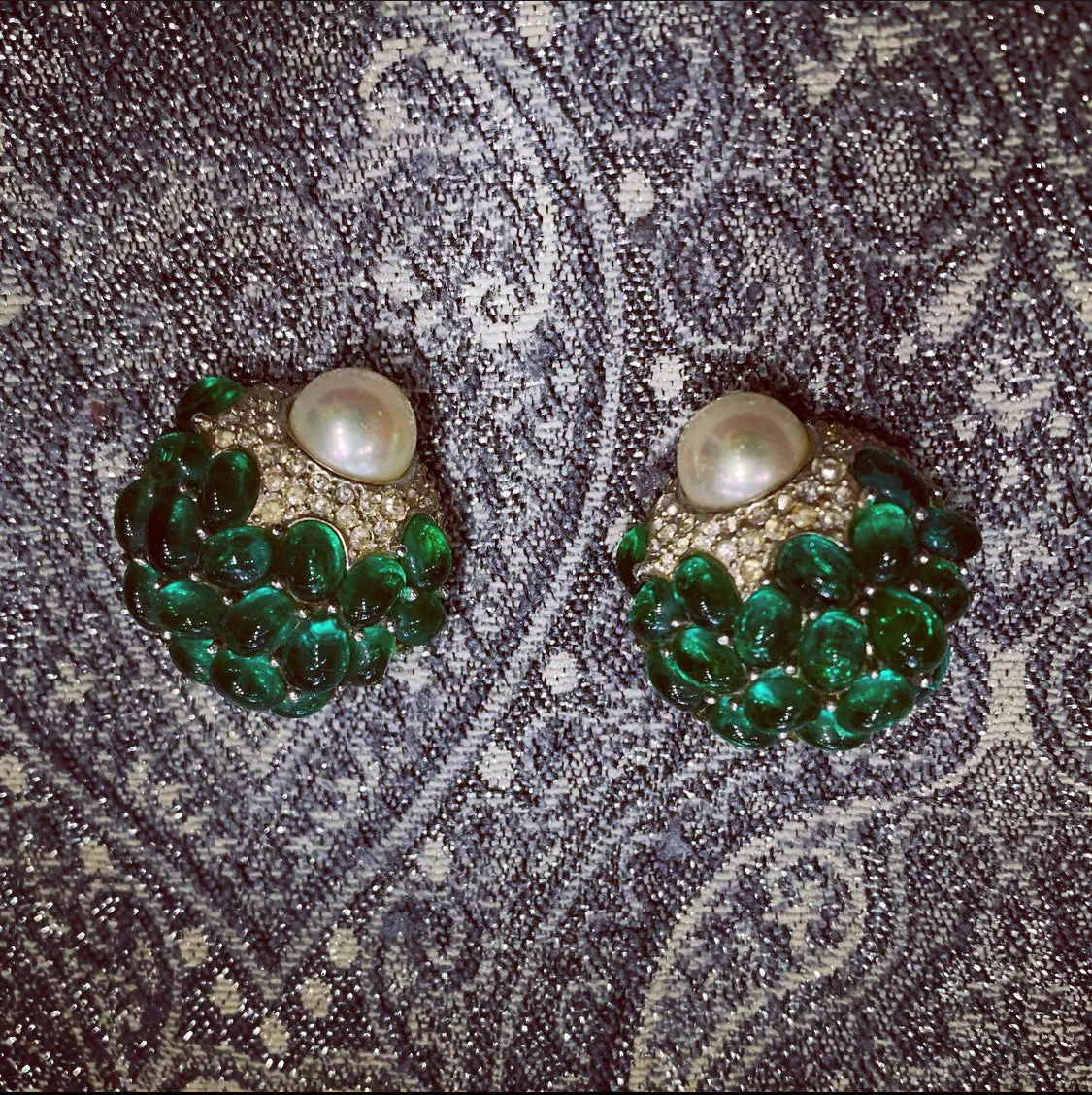 Boucher emerald pearl clip earrings