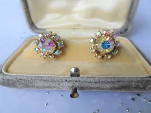 DAZZLING Art Glass Earrings,Mirror Like Sparkling Aurora Borealis Rhinestones, Screw Back Earrings,Mid Century,Collectible Vintage Jewelry