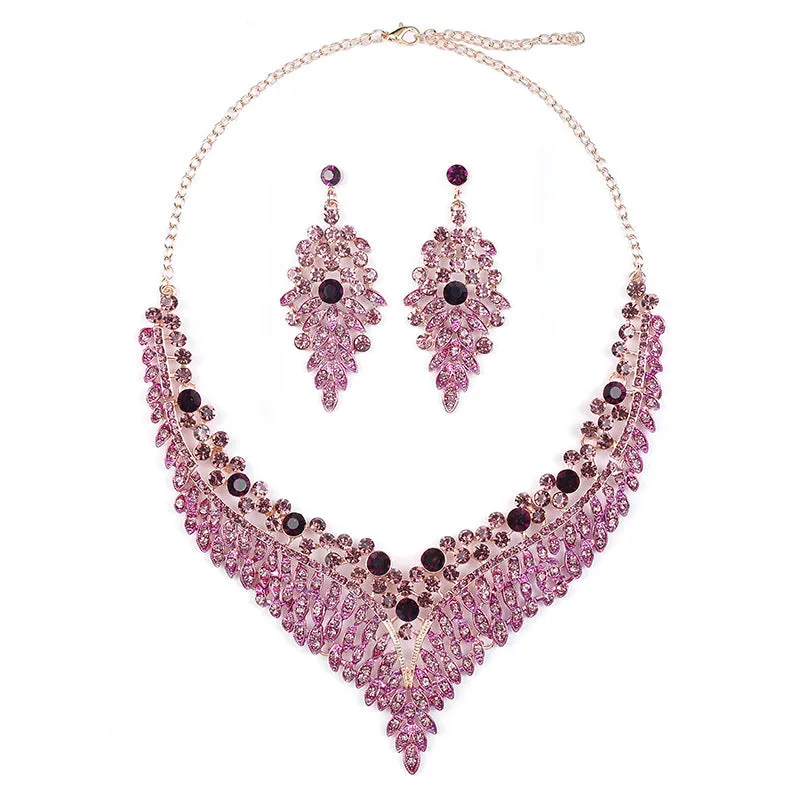 Elegant Retro Necklace & Earrings Set – A Touch of Timeless Glamour