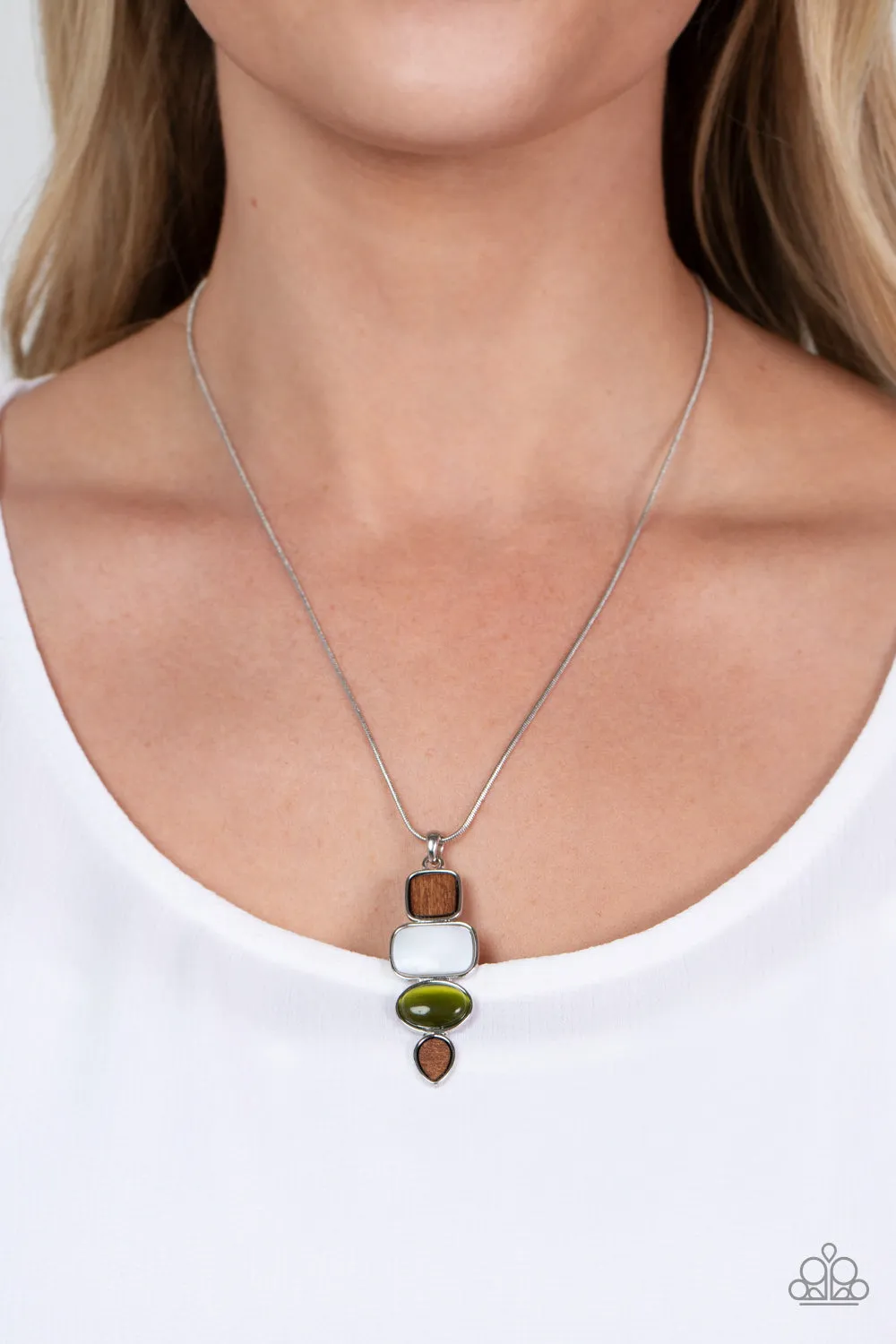 Necklaces Elemental Energy - Green N397