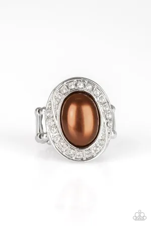 Paparazzi Ring ~ The ROYALE Treatment - Brown