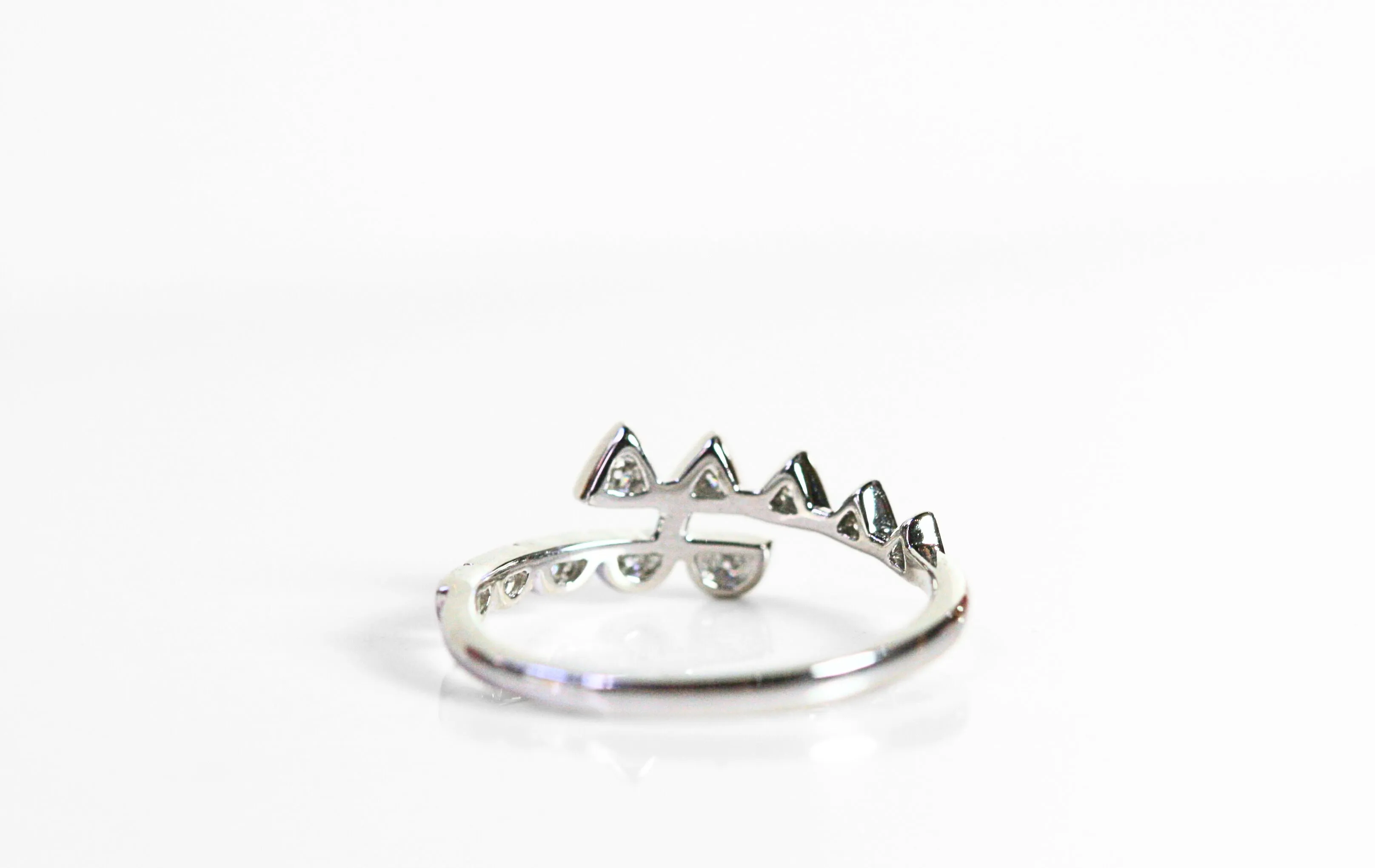 "Lilwen" Ring