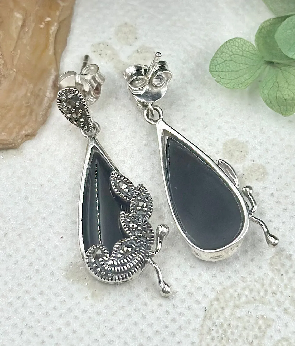 The Silver Marcasite Earrings (Black)